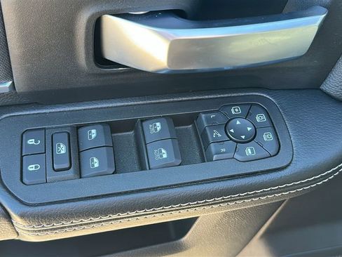 Used 2025 RAM 2500 Big Horn image 14