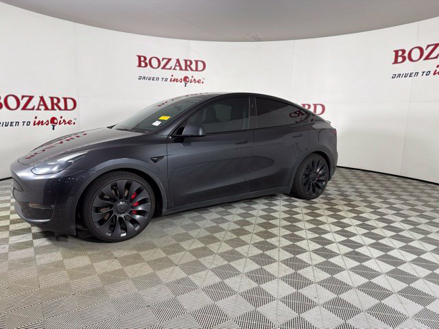 Used 2024 Tesla Model Y Performance AWD/4WD image 5