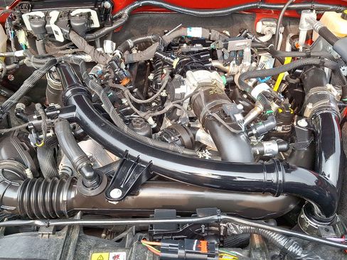 Certified 2024 Ford Bronco Wildtrak image 29