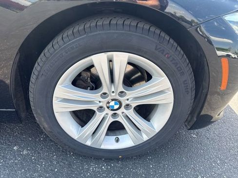 Used 2018 BMW 330i xDrive Sedan w/ Convenience Package AWD/4WD image 27