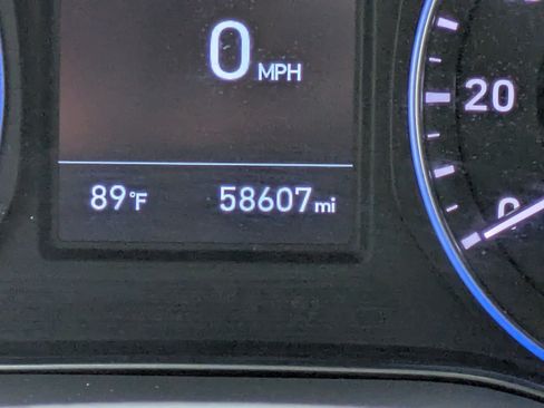Used 2019 Hyundai Kona Limited FWD image 27