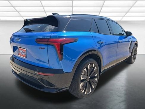 New 2025 Chevrolet Blazer EV RS image 5