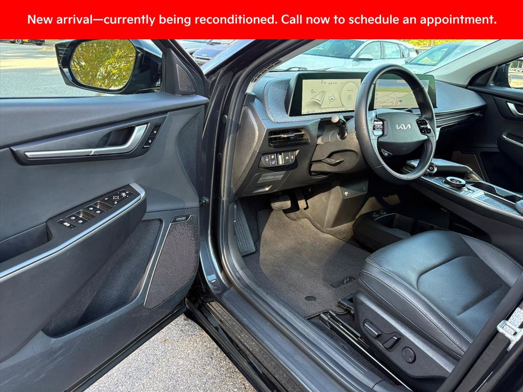 Certified 2022 Kia EV6 Wind RWD image 16
