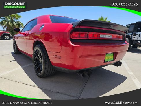 Used 2013 Dodge Challenger R/T w/ Sound Group II RWD image 5