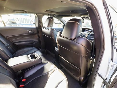 Used 2019 Acura ILX image 45