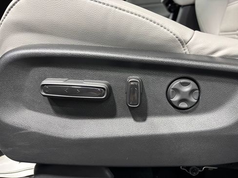 Certified 2022 Honda CR-V EX-L image 25