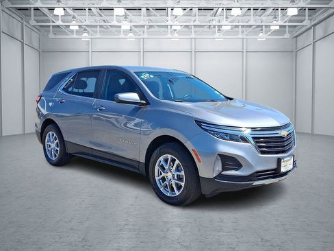 Certified 2023 Chevrolet Equinox LT AWD/4WD image 4