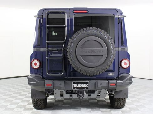 New 2025 INEOS Grenadier Fieldmaster Edition image 5