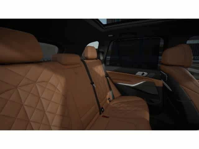 Used 2026 BMW X5 sDrive40i w/ M Sport Package RWD image 12