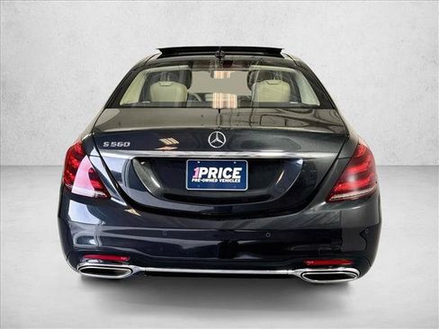 Used 2018 Mercedes-Benz S 560 Sedan image 6