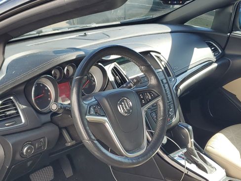 Used 2016 Buick Cascada Premium image 10