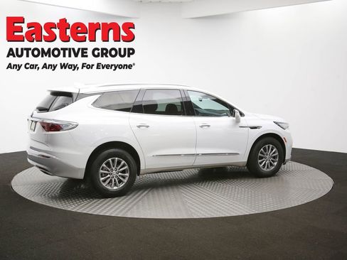 Used 2024 Buick Enclave Premium image 45