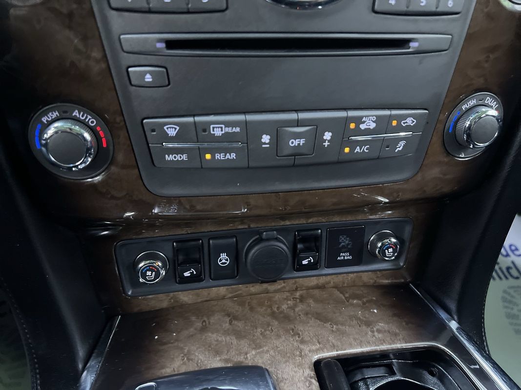 Used 2013 INFINITI QX56 4WD image 23