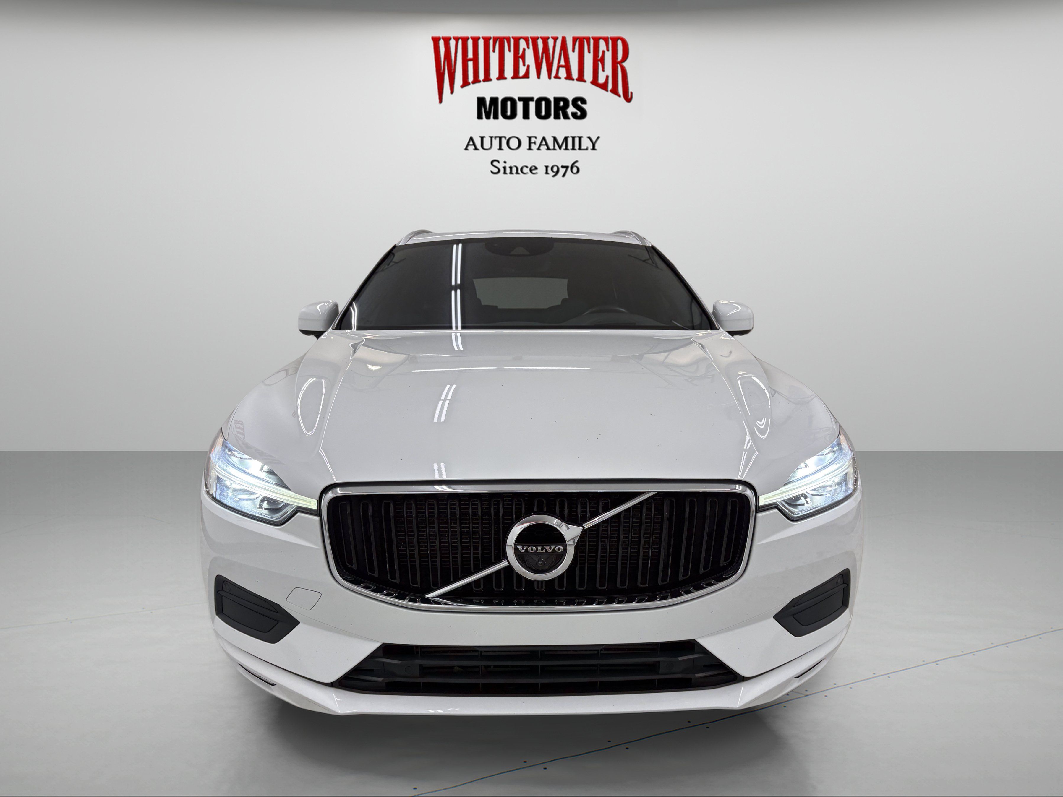 Used 2021 Volvo XC60 T5 Momentum AWD/4WD image 6