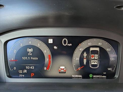 Certified 2025 Acura ADX A-Spec image 10