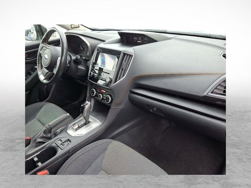 Used 2021 Subaru Crosstrek 2.0i Premium w/ Moonroof Package image 12