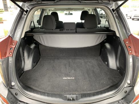 Used 2013 Toyota RAV4 XLE FWD image 34
