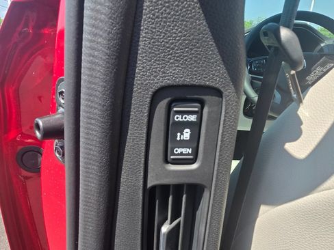 New 2026 Honda Odyssey EX-L image 14