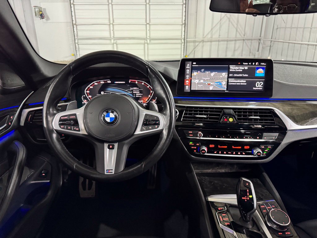 Used 2023 BMW M550i xDrive AWD/4WD image 28