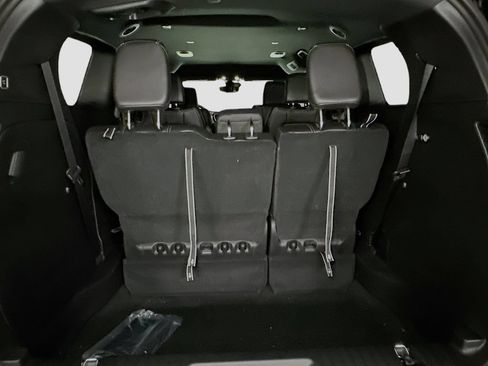 New 2026 Chrysler Pacifica Select AWD/4WD image 29