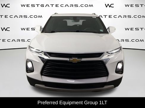 Used 2021 Chevrolet Blazer LT FWD image 2