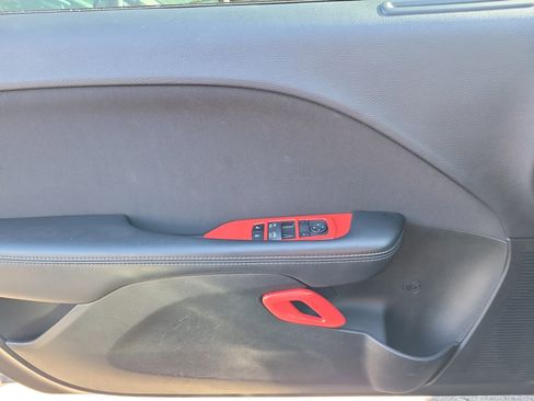 Used 2022 Dodge Challenger R/T image 18