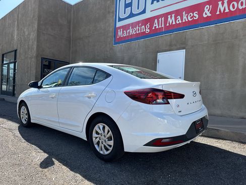Used 2020 Hyundai Elantra SE w/ Cargo Package (C1) FWD image 8