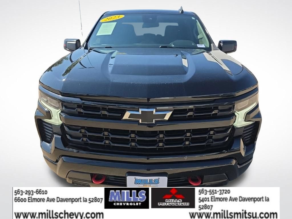 Used 2023 Chevrolet Silverado 1500 RST w/ Redline Edition AWD/4WD image 8