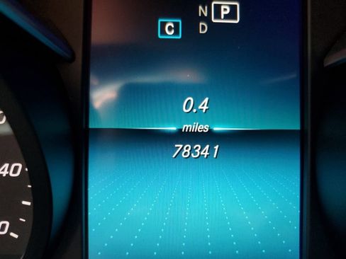 Used 2019 Mercedes-Benz C 300 Sedan image 17