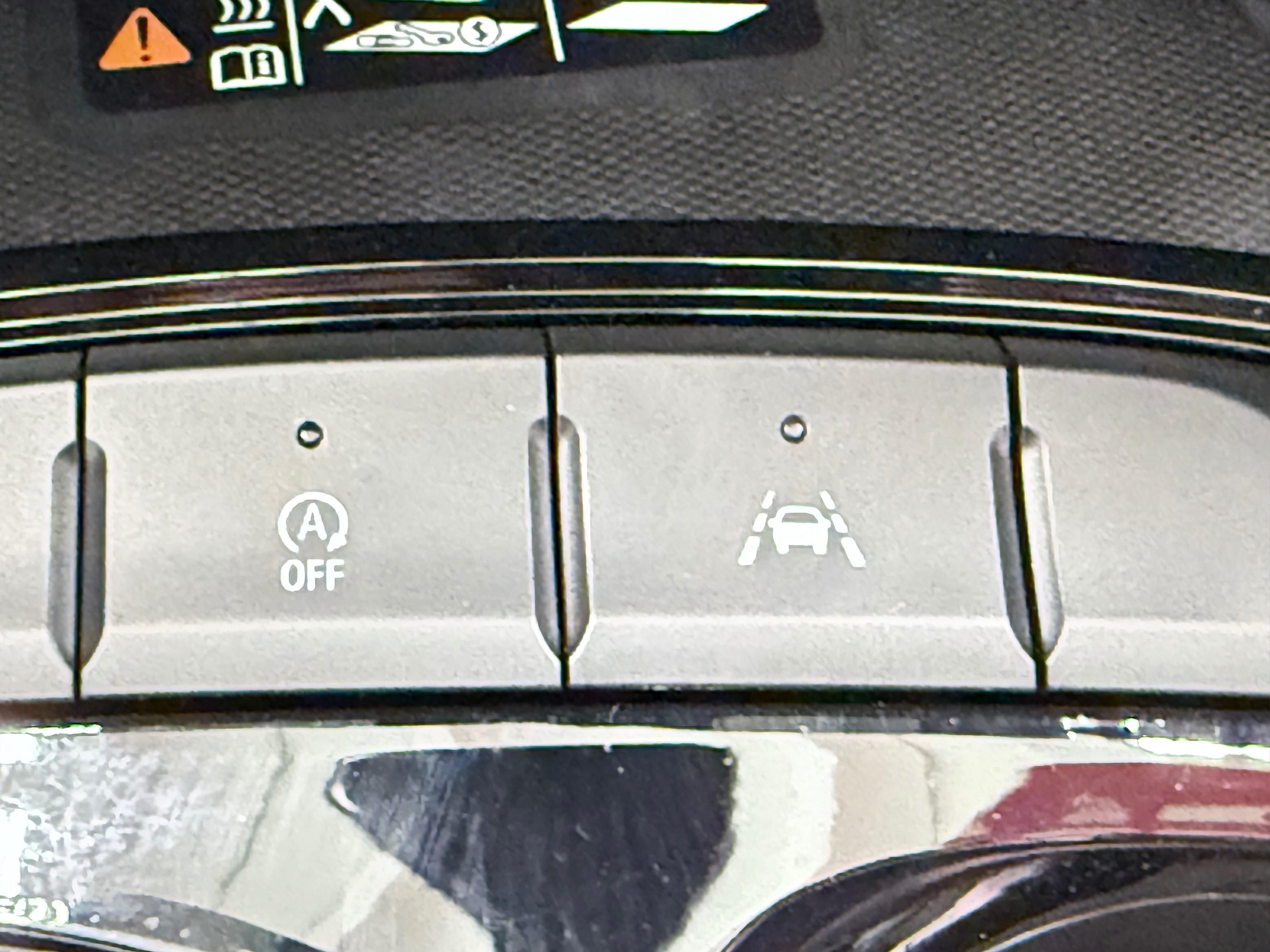 Used 2025 Buick Envista Avenir FWD image 25