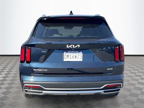 Used 2023 Kia Sorento EX image 6