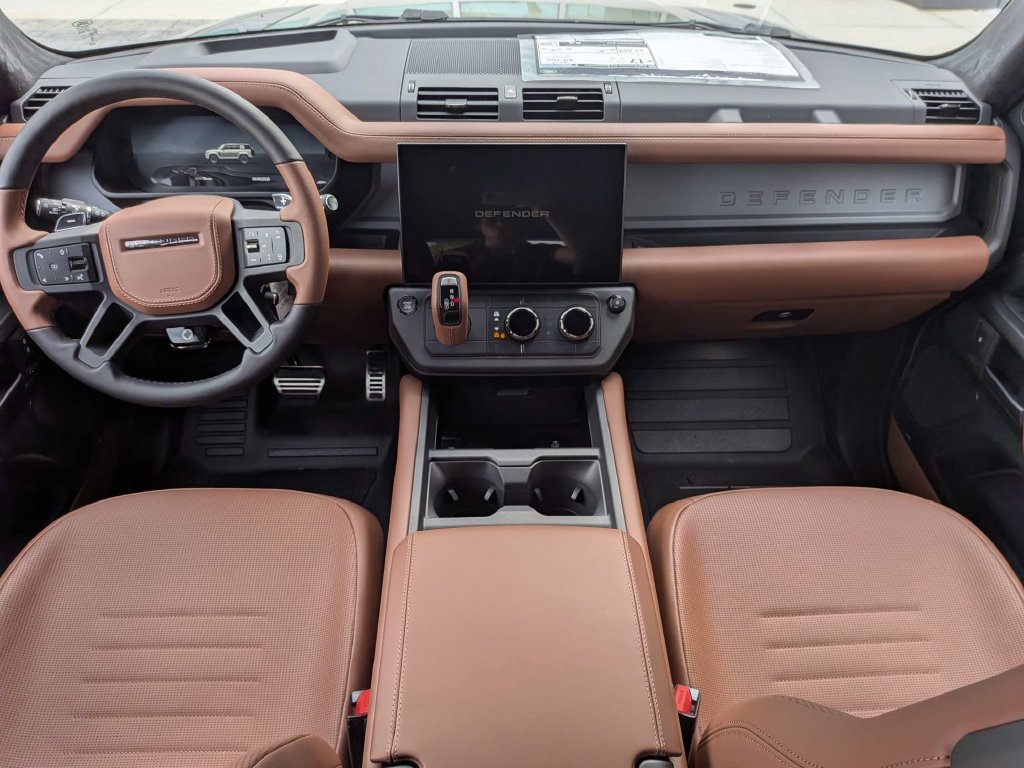 New 2026 Land Rover Defender 110 OCTA AWD/4WD image 16