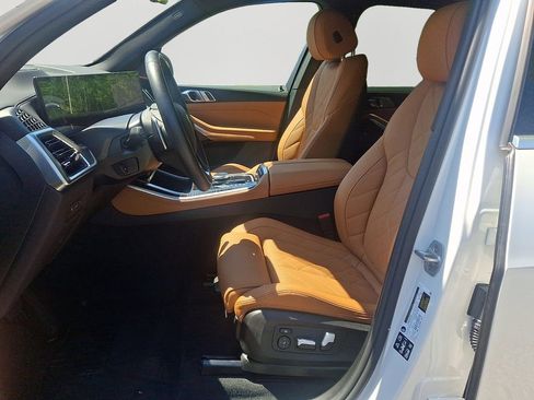 Used 2026 BMW X5 xDrive40i AWD/4WD image 14
