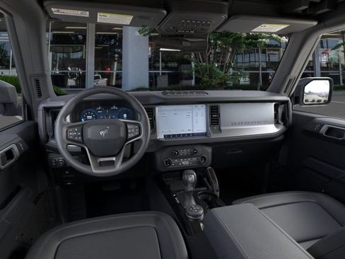 New 2026 Ford Bronco Badlands AWD/4WD image 9