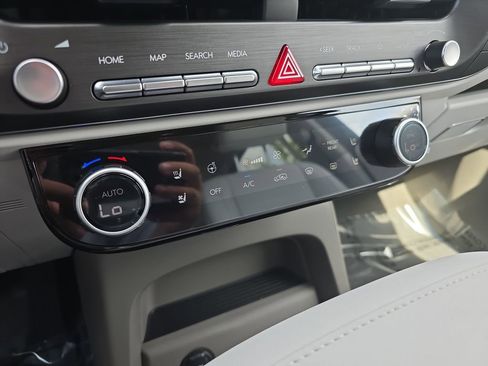 New 2026 Hyundai Palisade Limited FWD image 23