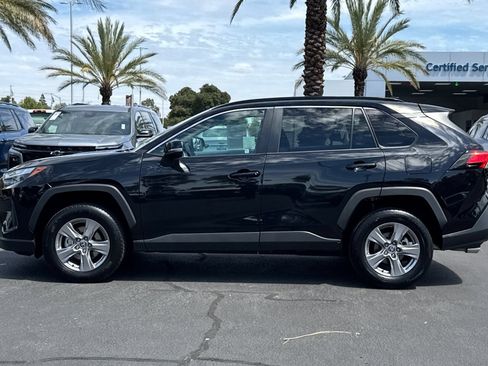 Used 2024 Toyota RAV4 XLE FWD image 6