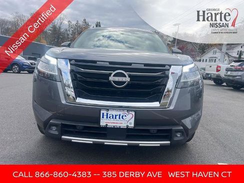 Certified 2022 Nissan Pathfinder Platinum image 8