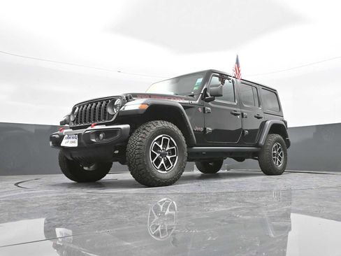 Used 2024 Jeep Wrangler Unlimited Rubicon image 42