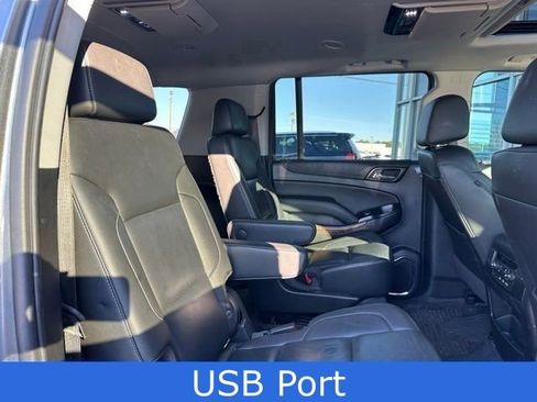 Used 2019 Chevrolet Suburban Premier image 14