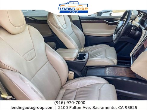 Used 2017 Tesla Model X 75D image 15