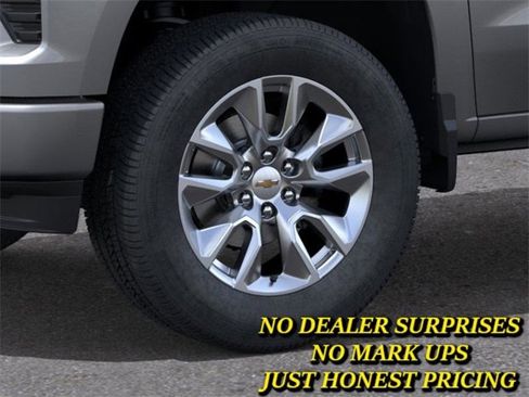 New 2026 Chevrolet Silverado 1500 Custom w/ LPO, Dark Essentials Package image 9