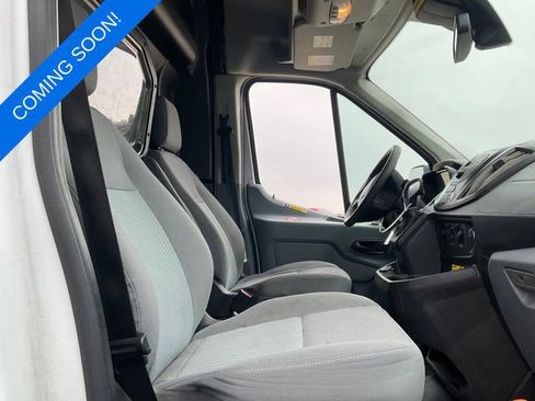 Used 2018 Ford Transit 150 Base image 8