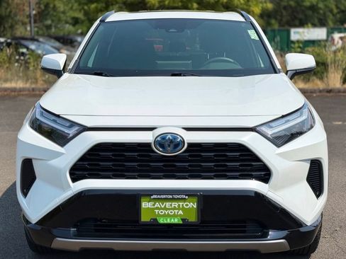 Certified 2024 Toyota RAV4 SE w/ Convenience Package AWD/4WD image 8