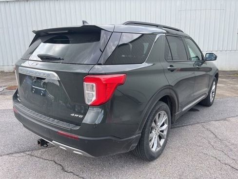 Used 2023 Ford Explorer XLT w/ Equipment Group 202A AWD/4WD image 6