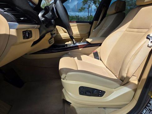 Used 2013 BMW X5 xDrive35i w/ Convenience Pkg image 21