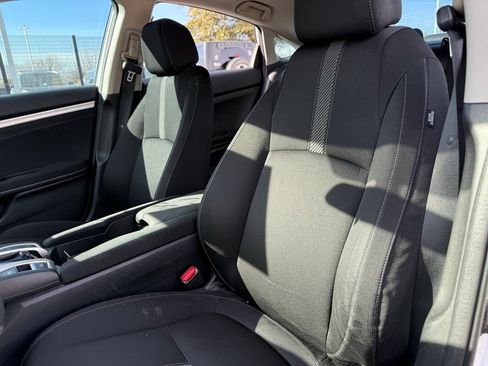 Used 2017 Honda Civic EX image 10
