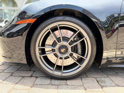 Used 2022 Porsche 911 50th Anniversary Edition AWD/4WD image 30