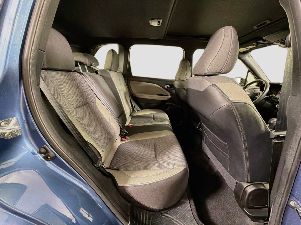 Used 2025 Subaru Forester Premium AWD/4WD image 27