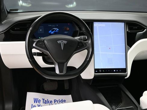 Used 2020 Tesla Model X Long Range AWD/4WD image 33