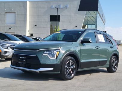 Used 2024 Kia Niro EX w/ EX Cold Weather Package